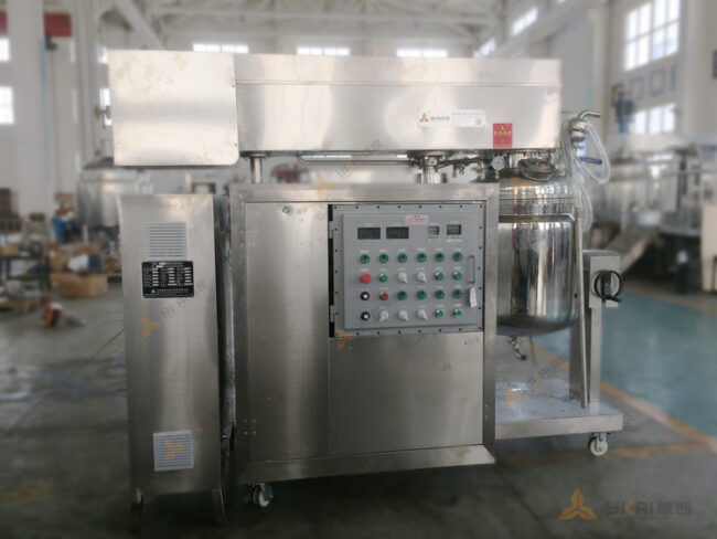 Pesticide explosion-proof vacuum emulsifier