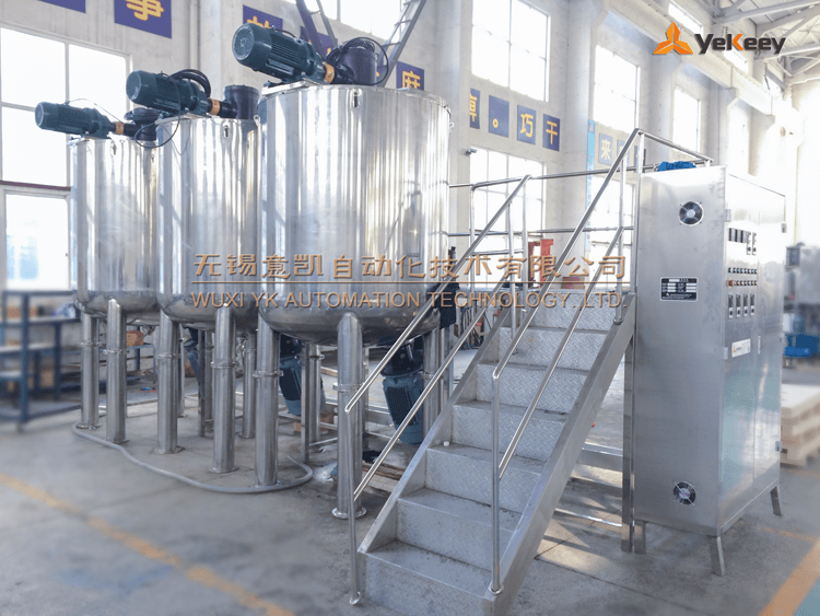 Three-layer stainless steel mixing tank