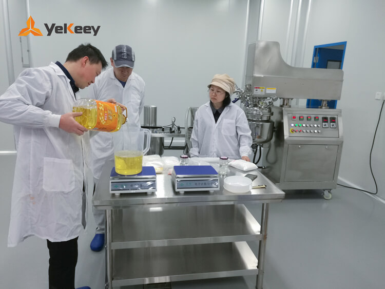 Weighing of raw materials for emulsification production
