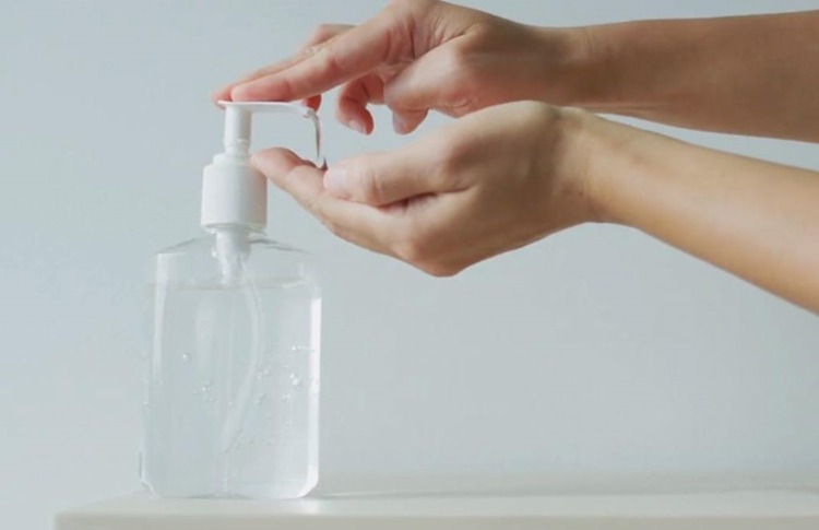 Disinfectant gel hand sanitizer