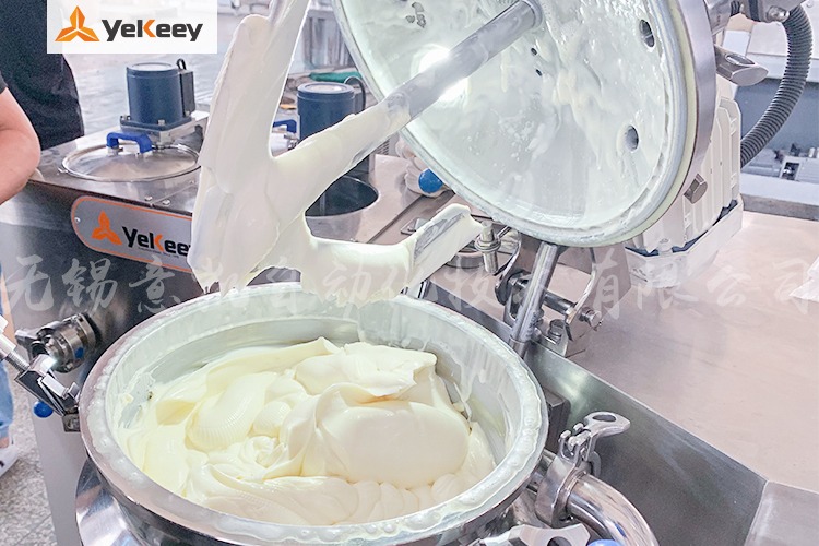 Mayonnaise recirculation emulsifying mixer